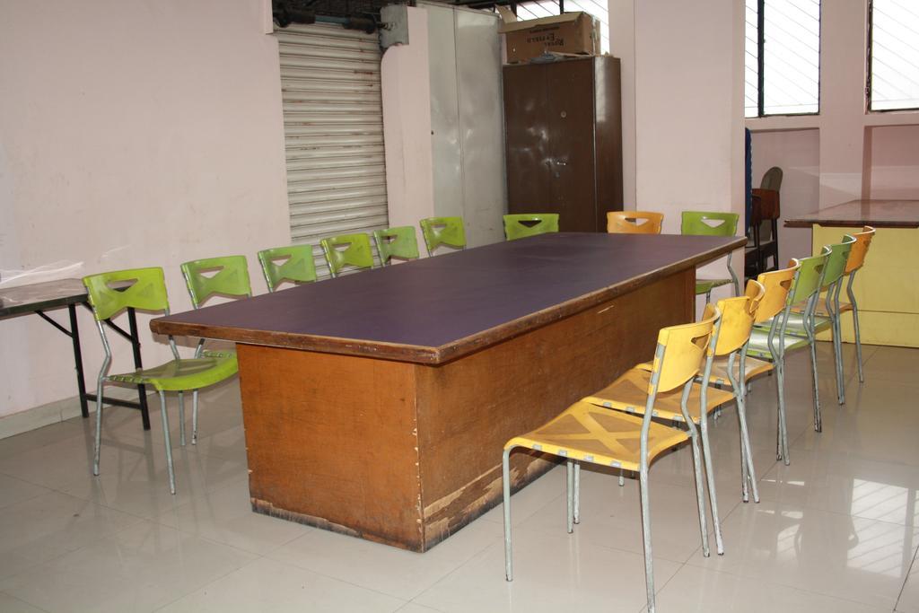 Hotel Minerva Residency Bangalore Esterno foto
