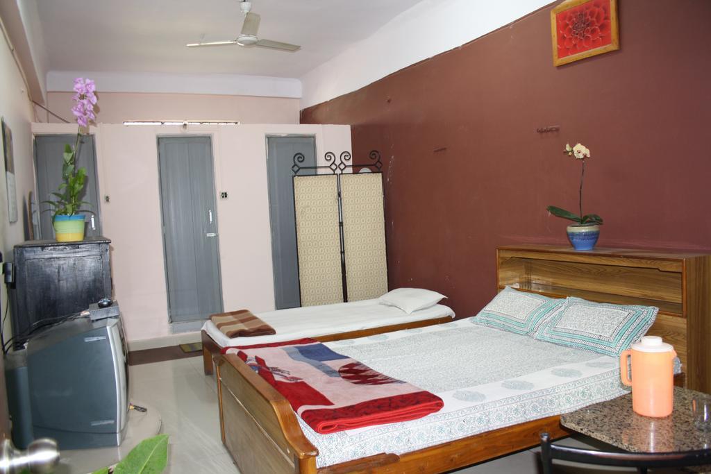 Hotel Minerva Residency Bangalore Esterno foto
