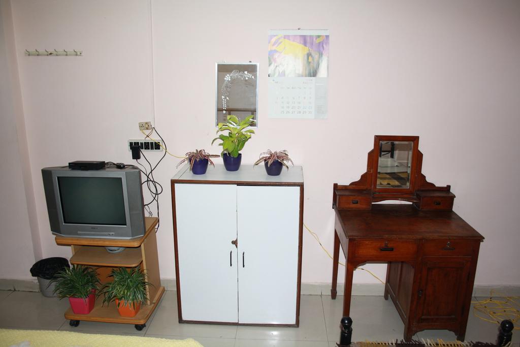 Hotel Minerva Residency Bangalore Esterno foto