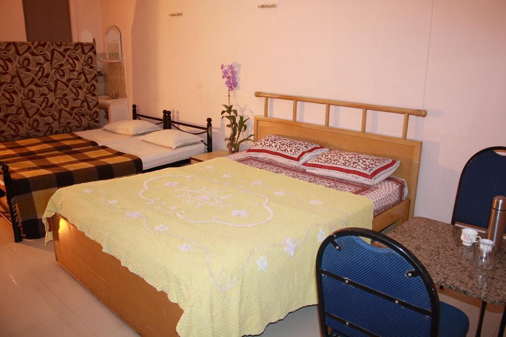 Hotel Minerva Residency Bangalore Esterno foto
