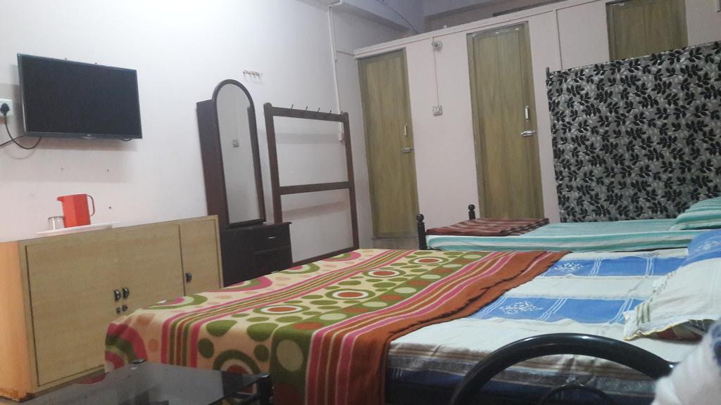 Hotel Minerva Residency Bangalore Esterno foto