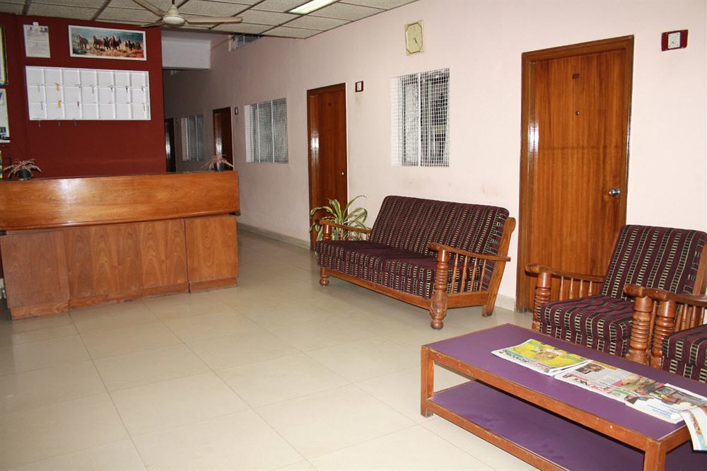 Hotel Minerva Residency Bangalore Esterno foto